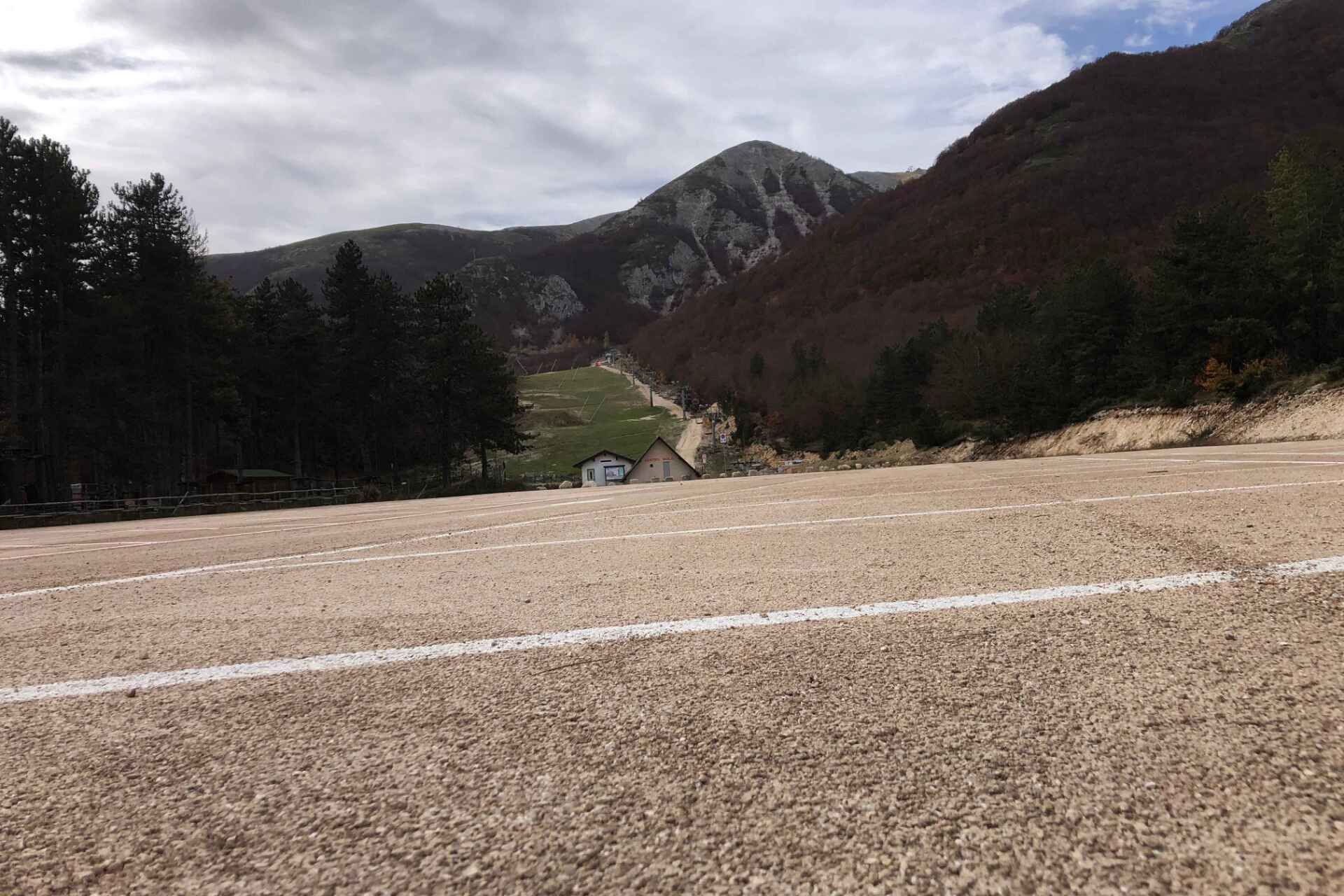 Parcheggi ed aree di sosta: sostenibili, drenanti, durevoli